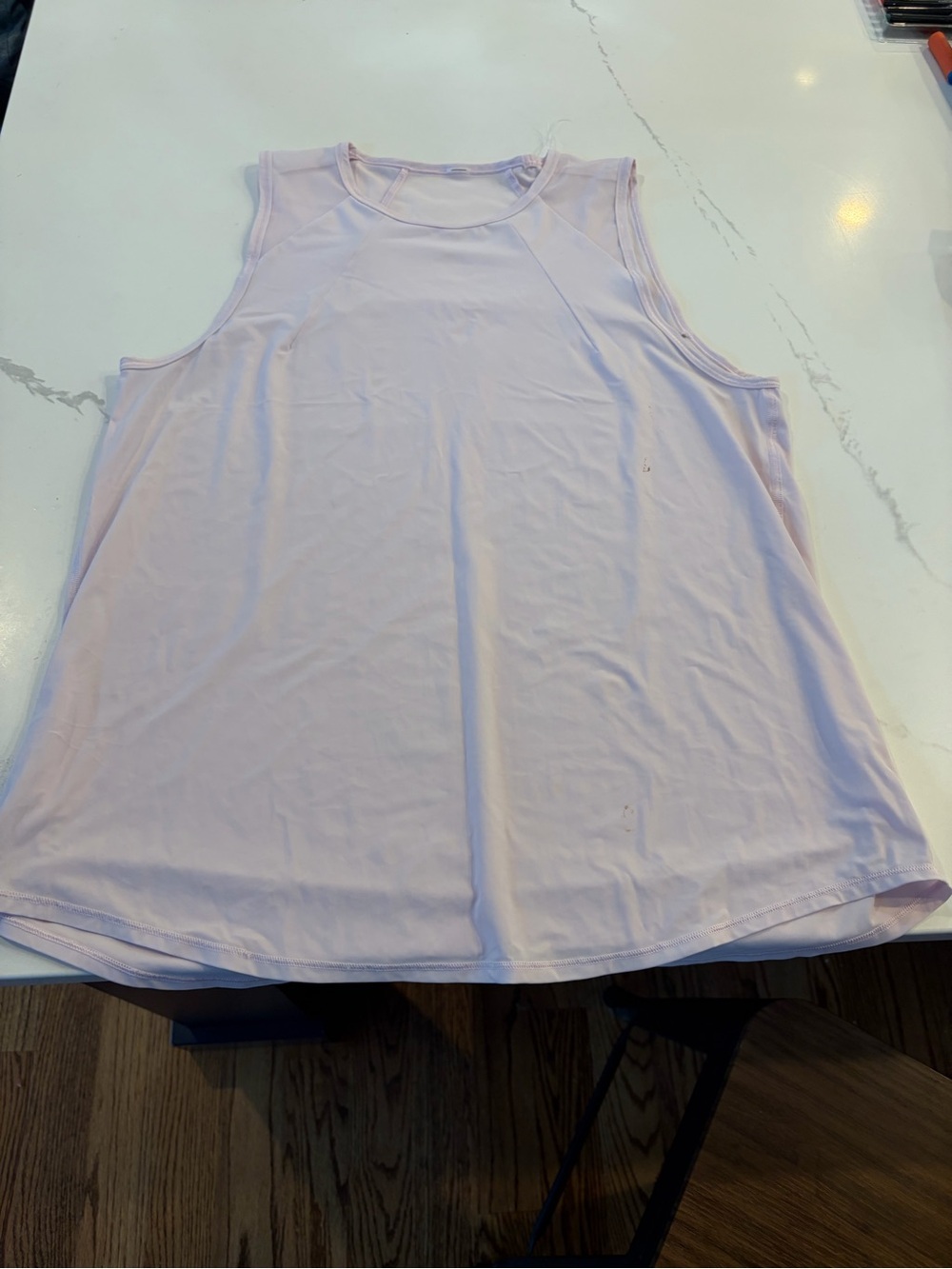 lululemon athletica Pale Pink Sleeveless Workout Tank - Size Medium